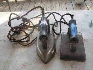 lot 148 image: metal iron with handle and power cable waage four heat iron 650 watts, metal iron with handle and outlet cord no markings