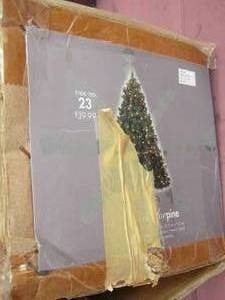 lot 190 image: Christmas tree