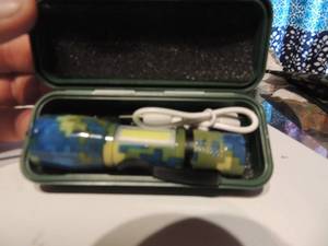 lot 203 image: RECHARGABLE SMALL FLASHLIGHT - USB,  VERY BRIGHT , IN CASE   NEW