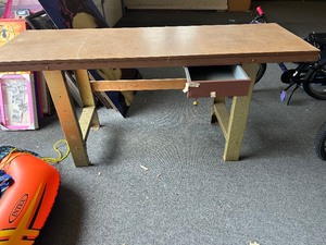 lot 158 image: WORK BENCH