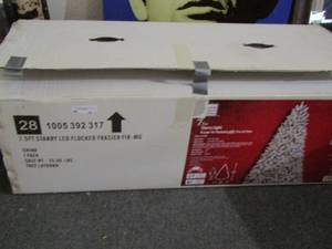 lot 85 image: 7-12ft starry light Christmas tree in original box