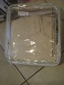 lot 56 image: throw blanket in bag
