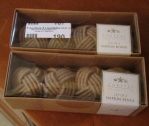 lot 190 image: 2 new packs of decretive balls