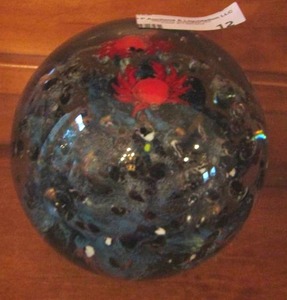 lot 12 image: Large beautiful paper weight see pic- APPROX 6 DIAMETER