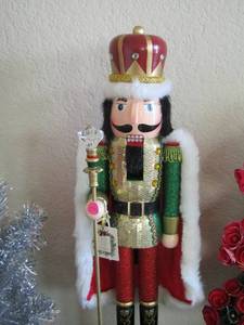 lot 203 image: 22 tall Nutcracker