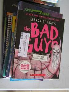 lot 213 image: KIDS BOOK LOT