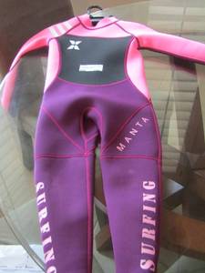 lot 220 image: size large kids swim gear suit