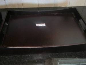 lot 252 image: serving tray