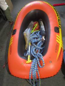 lot 270 image: 2 person air up boat with paddles