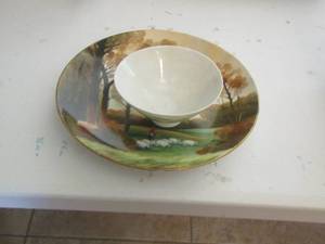 lot 23 image: Shofu Japan HAND PAINTED CHINA  Cup MADE IN OCCUPIED JAPAN   & CUP - JAPAN