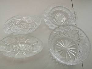 lot 31 image: glass divided platters qty 4