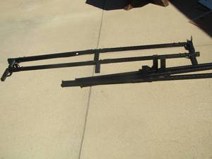 lot 49 image: ADJUSTABLE BED FRAME  - TWIN TO KING