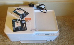 lot 136 image: HP PRINTER with Cartridges