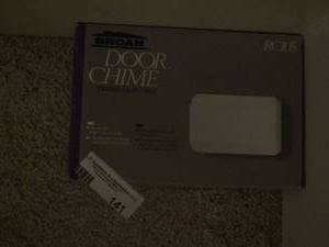 lot 141 image: door chime in original box