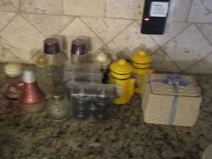 lot 171 image: misc. types of salt and pepper shakers