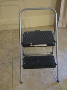 lot 182 image: 2 step- step stool