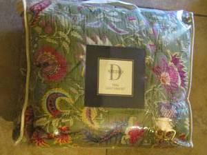 lot 187 image: twin quilt  mini set new