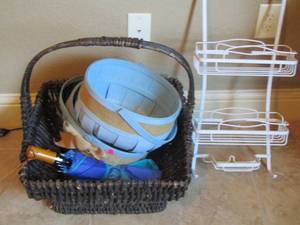 lot 188 image: soap holder for shower -various wicker baskets