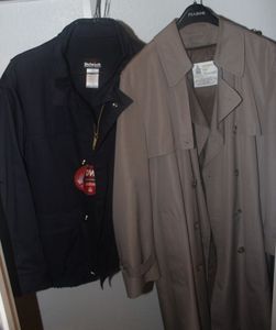 lot 22 image: Mens Clothing 2 Coats London Fog Long Coat 42 Regular and Bulwark FR Large