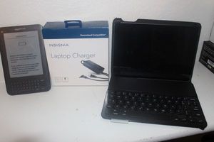 lot 27 image: Apple iPad, Laptop Charger and Kindle E-Reader