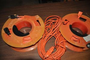 lot 292 image: Three Lengths of extension cords
