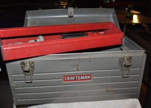 lot 312 image: Metal Craftsman Toolbox With Contents, See Photos