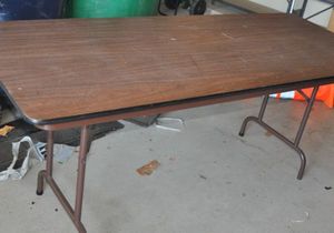 lot 325 image: Heavy Duty 6 Folding Table