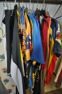lot 160 image: mens Bicycle riding Clothing