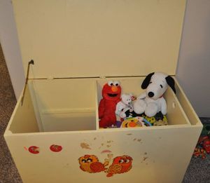 lot 193 image: Toy Box with Contents included