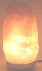 lot 11 image: Himalayan Salt Lamp