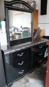 lot 37 image: Dresser and mirror see pic the bottom has a small break in it but doesnt stop anything from working