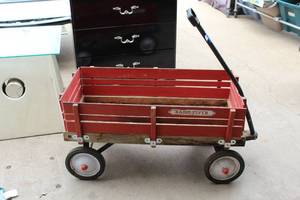 lot 40 image: Radio flyer wagon see all pictures for