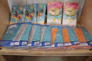 lot 91 image: Lot of inflatable floats