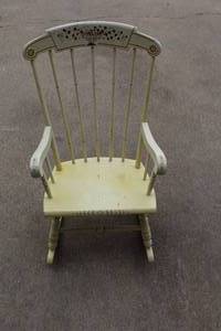 lot 120 image: kids rocking chair