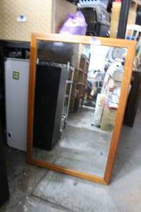 lot 171 image: Large mirror
