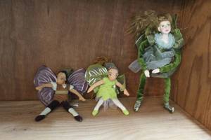 lot 214 image: fairies