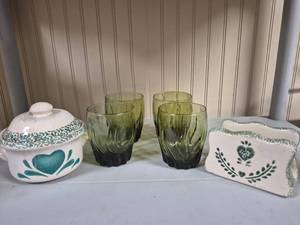 lot 294 image: - 4 Vintage Central Park Ivy Green Anchor Hocking Starfire rock glasses, Sponge Heart Soup Bowl wLid, Heart napkin holder