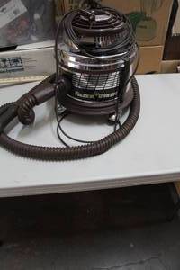 lot 269 image: Vacuum cleaner