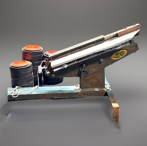 lot 52 image: Trius Skeet Trap Model 73X WGenerous Amount of Clay Pigeons