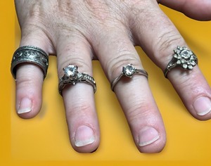 lot 60 image: Four (4) AntiqueVintage Rings