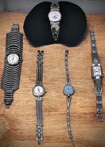 lot 86 image: Five (5) Vintage Designer Womens Watches - Including Bill Blass, Cheryl Tiegs, Xanadu, &amp Jaclyn Smith