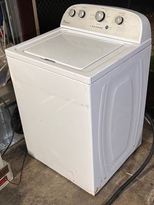 lot 153 image: Whirlpool Washer - Came Paired With the Amana Dryer