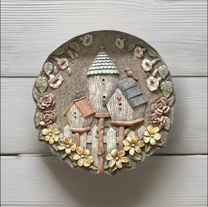 lot 204 image: Tranquil Garden Birdhouse Trio Wall-Hanging Step Stone