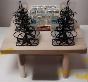 lot 206 image: Six (6) Texas Star Salt &amp Pepper Shaker Holders WFive (5) Sets of NEW Salt &amp Pepper Shakers