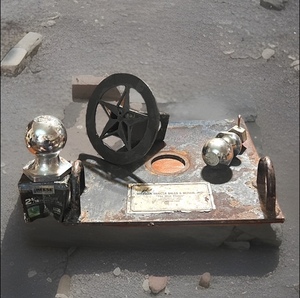 lot 246 image: Lot of Four (4) Trailer Hitch Parts - Including 2 &amp 2-516 Balls, Texas Star Receive Hitch Plug, &amp Safety Chain Plate for Gooseneck Hitch
