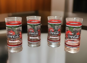 lot 284 image: Set of Four (4)Vintage Whataburger Enjoy Coca Cola Poinsettia Christmas Glasses