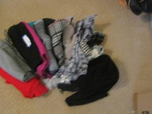 lot 69 image: SCARVES