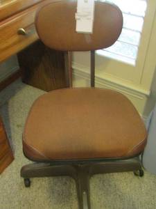 lot 111 image: rolling desk chair brown
