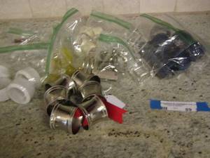 lot 89 image: Napkin ring holders various kinds