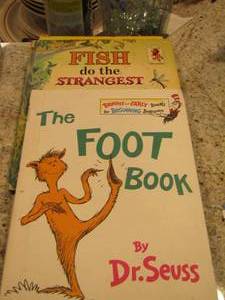 lot 48 image: Childrens books - DR SEUSS